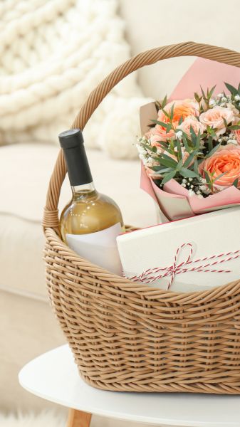 welcome-basket-androck-luxury-villas-andros